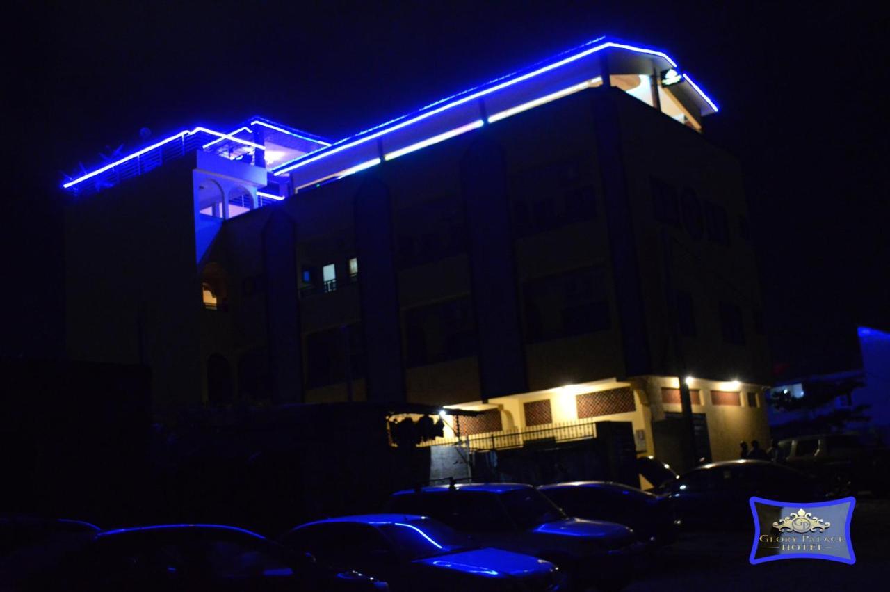 Glory Palace Hotel Cotonou Exterior photo