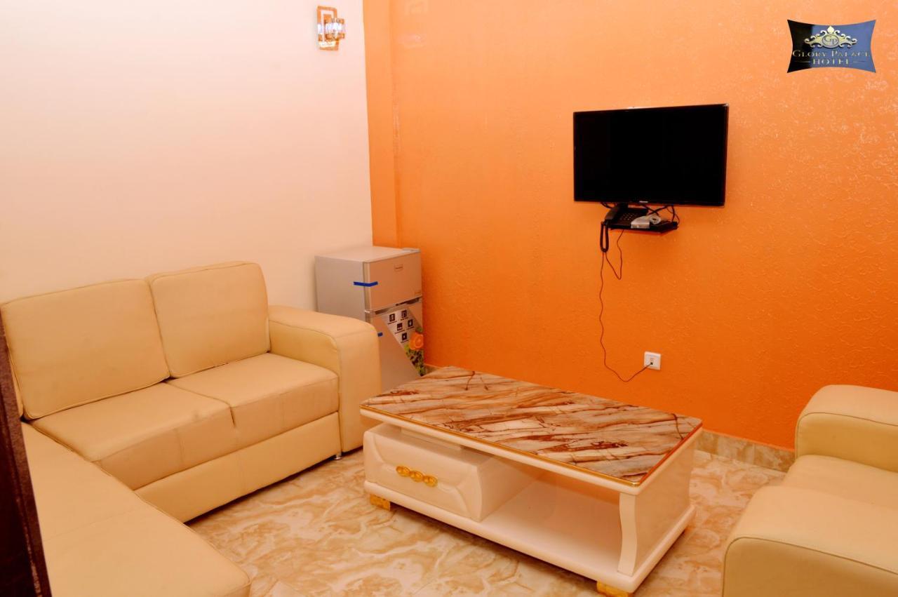 Glory Palace Hotel Cotonou Exterior photo