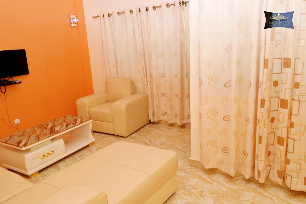 Glory Palace Hotel Cotonou Exterior photo