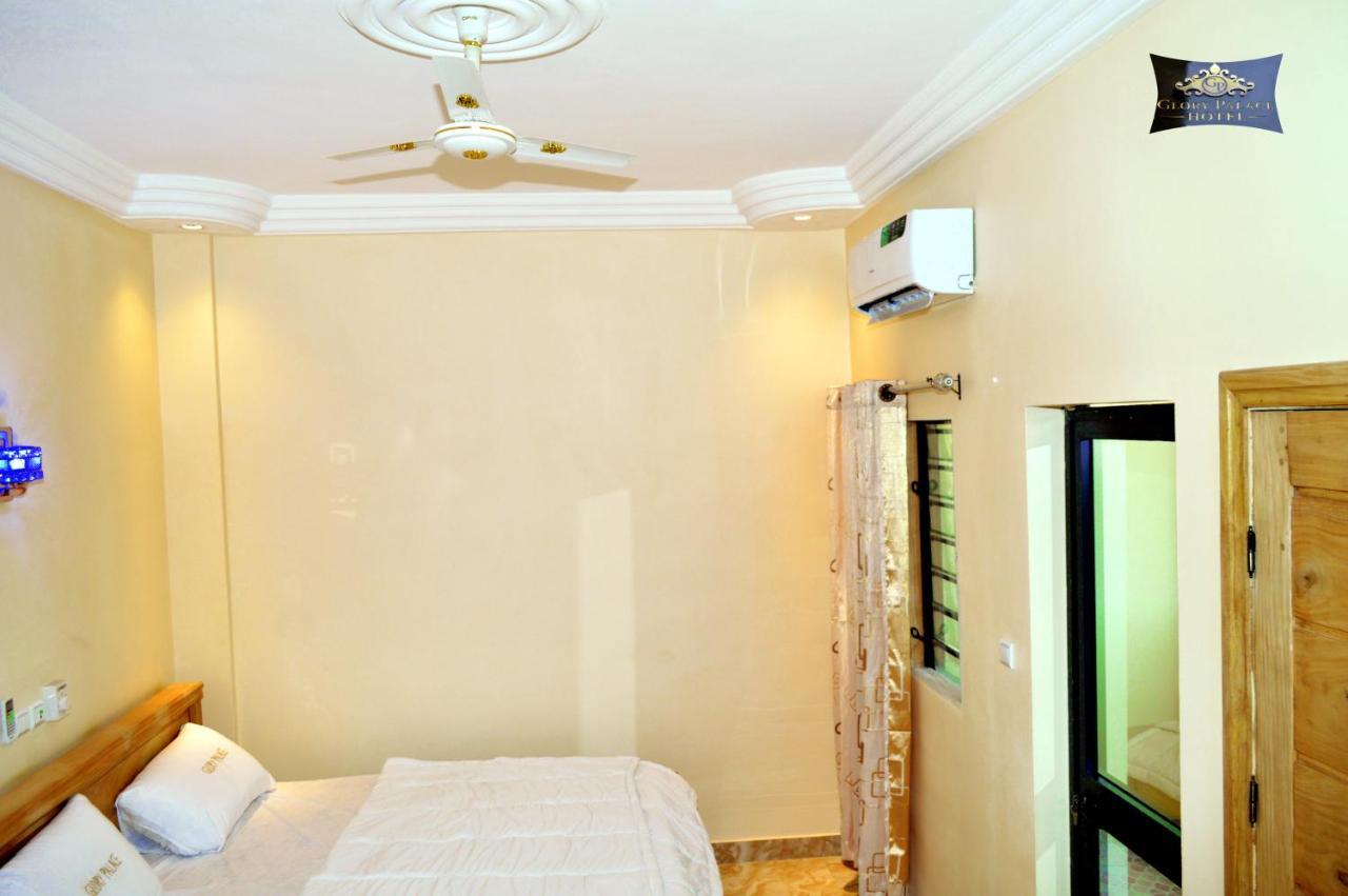 Glory Palace Hotel Cotonou Exterior photo