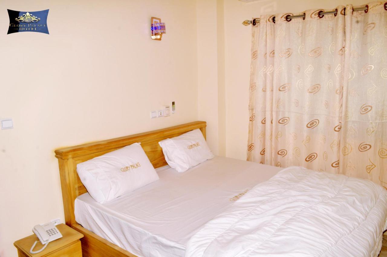 Glory Palace Hotel Cotonou Exterior photo