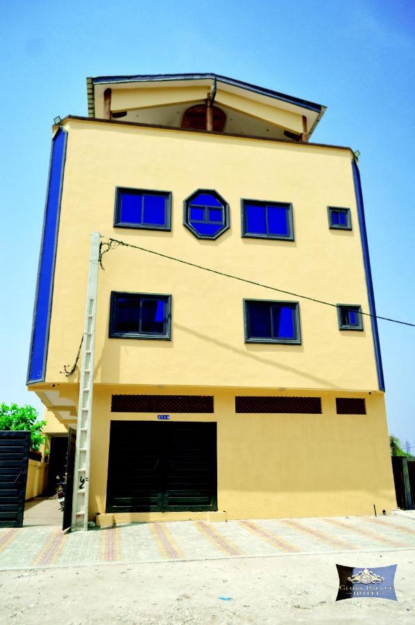 Glory Palace Hotel Cotonou Exterior photo
